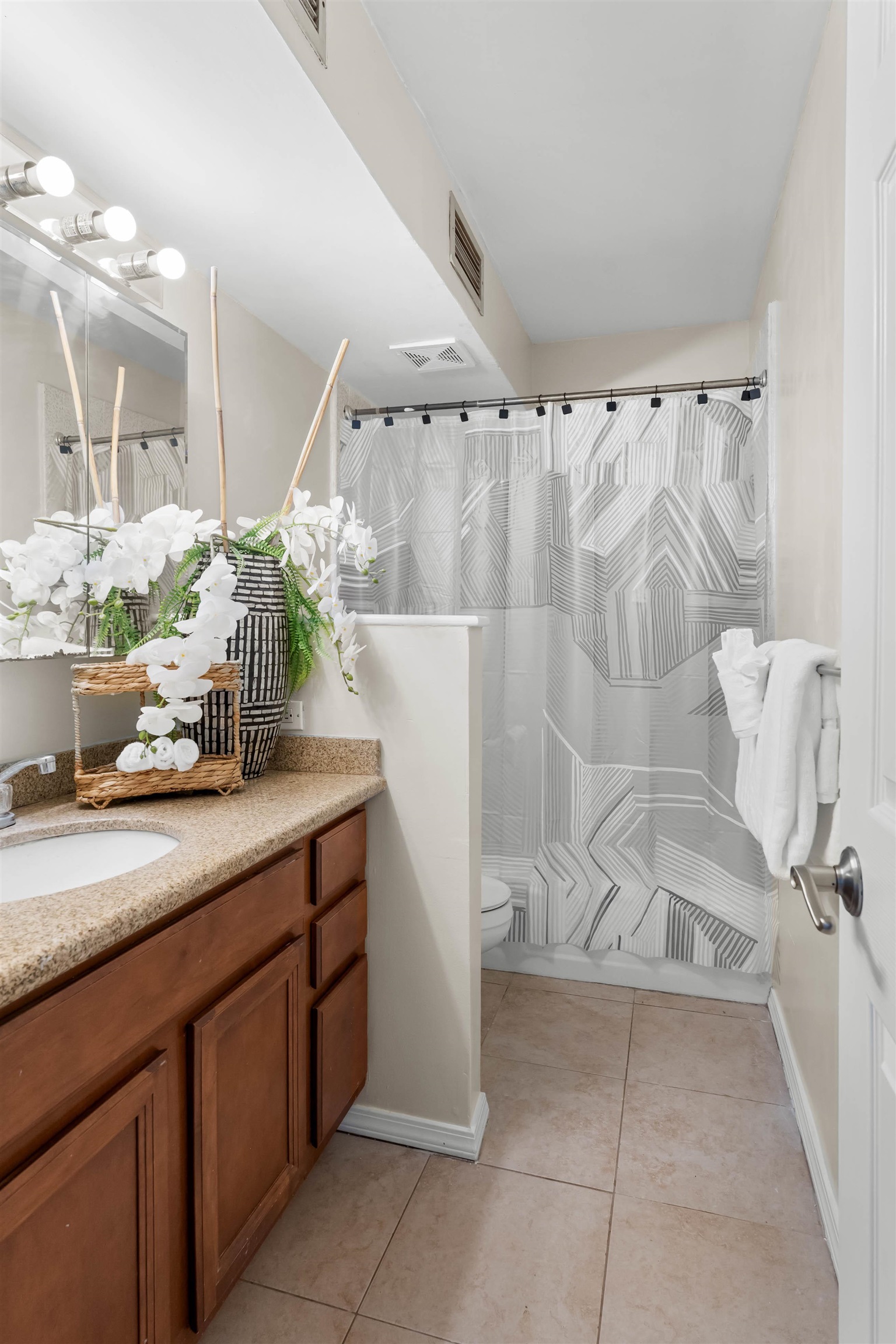 4310 Lower Honoapiilani Rd Unit: 609