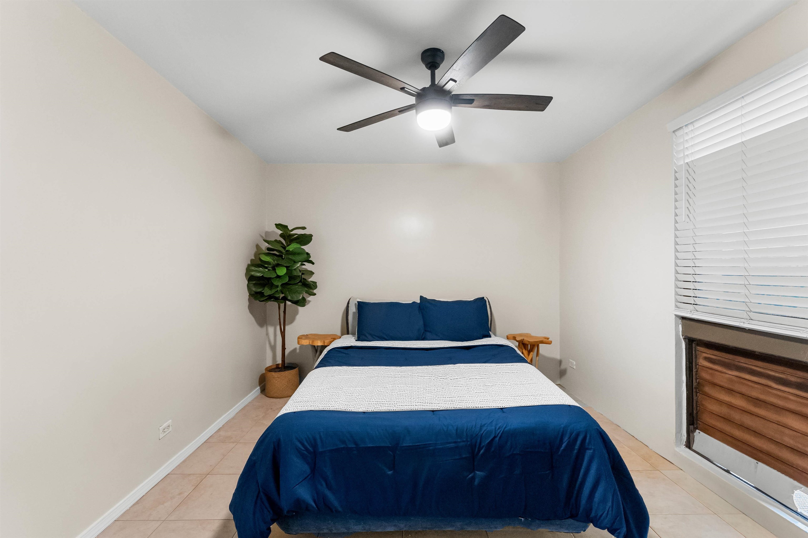 4310 Lower Honoapiilani Rd Unit: 609