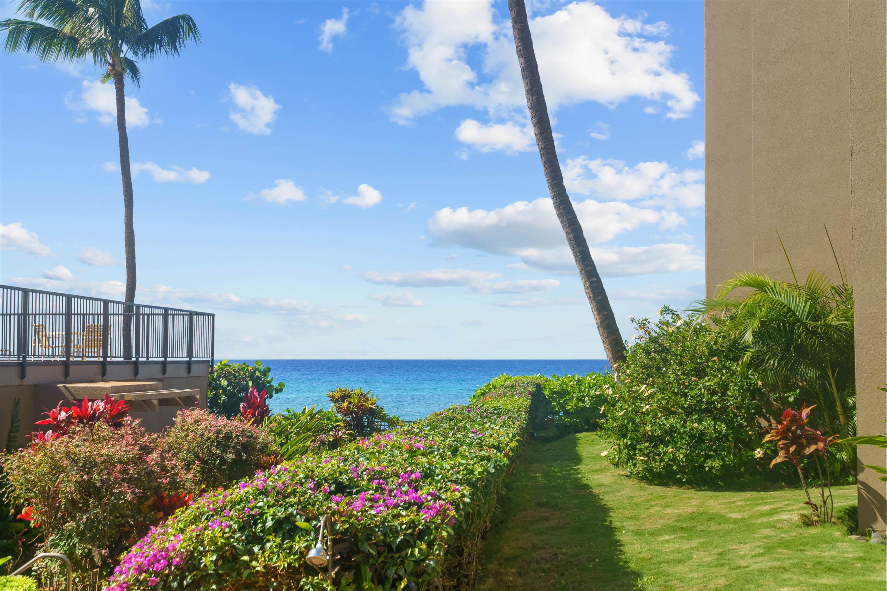 3823 Lower Honoapiilani Rd Unit: 105