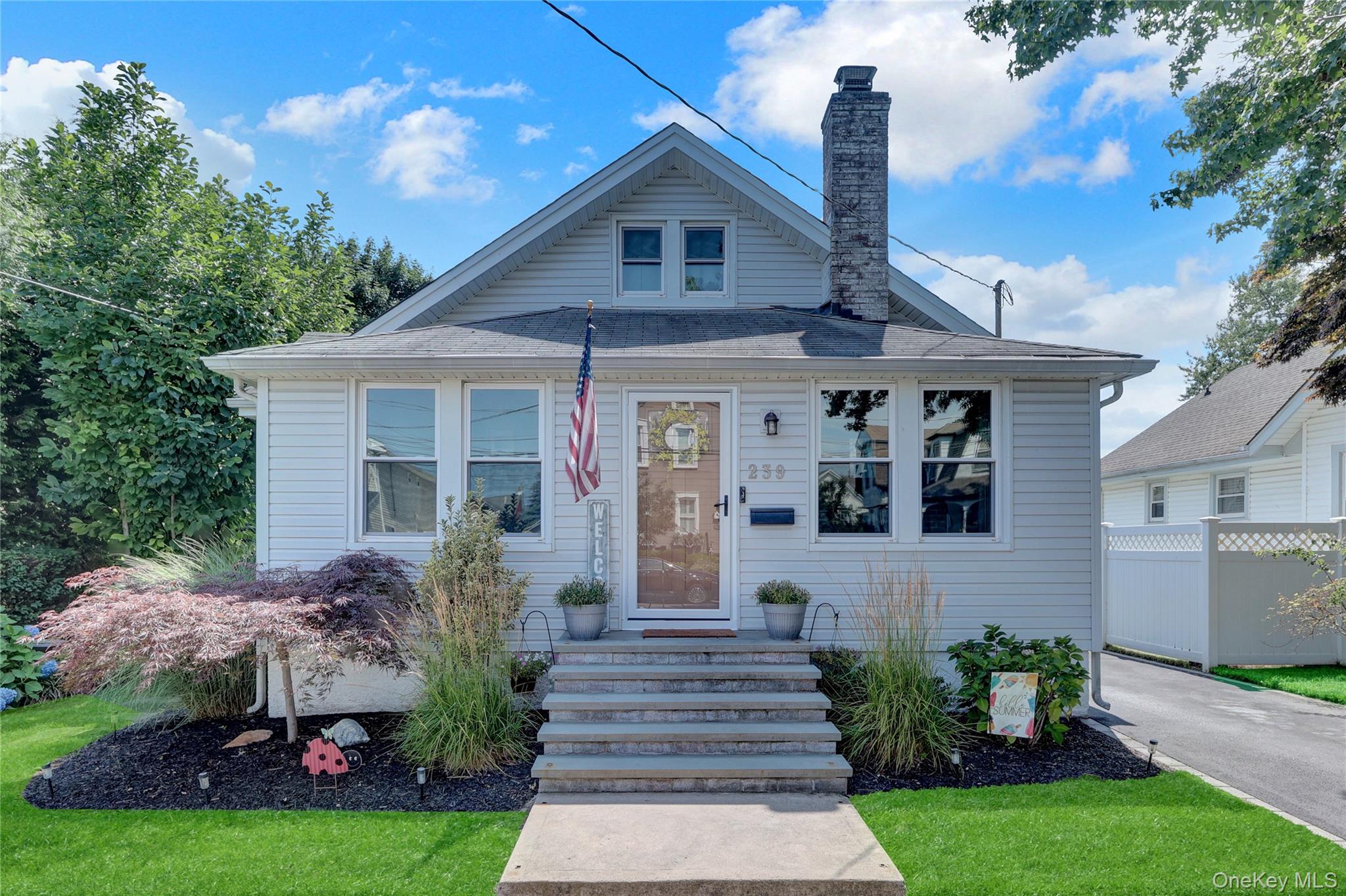 239 S 2nd Street