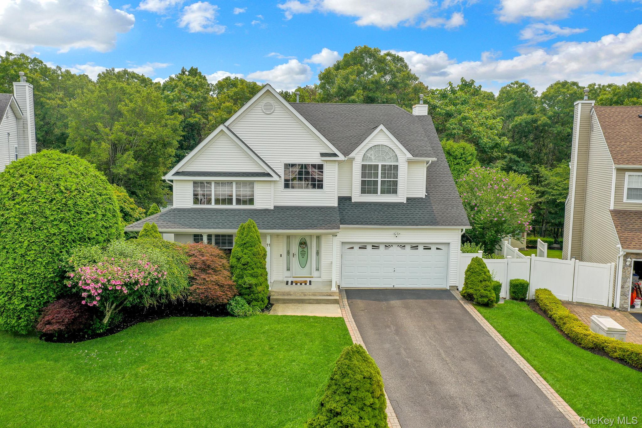 11 Scenicview Crescent Crescent