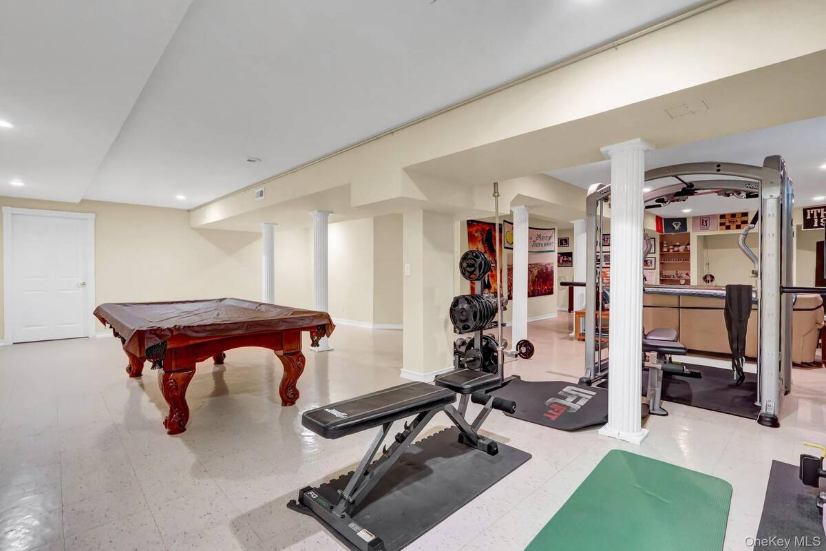 11 Scenicview Crescent Crescent