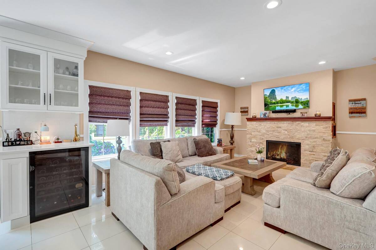11 Scenicview Crescent Crescent