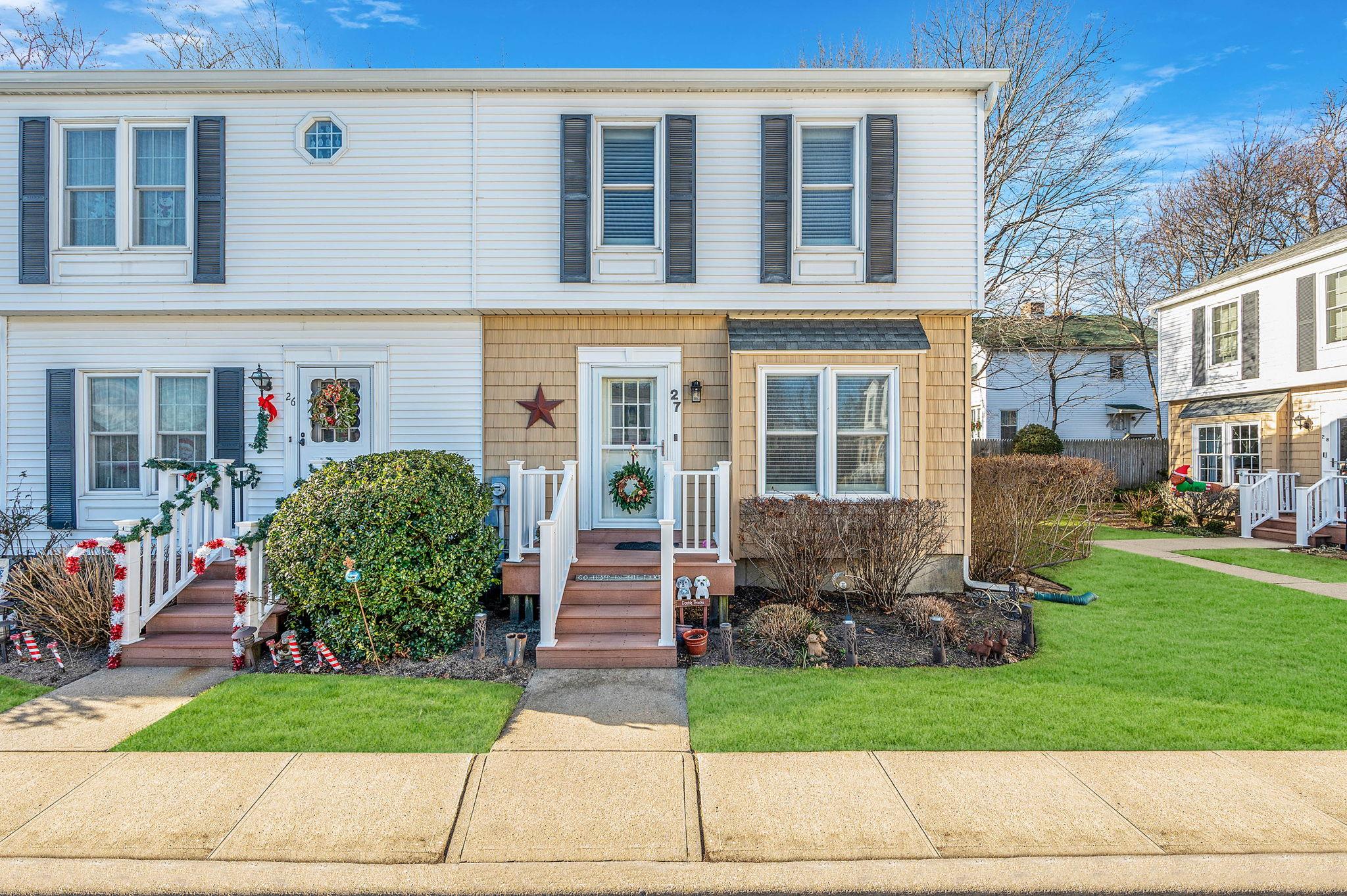 190 Merrick Road Unit: 27