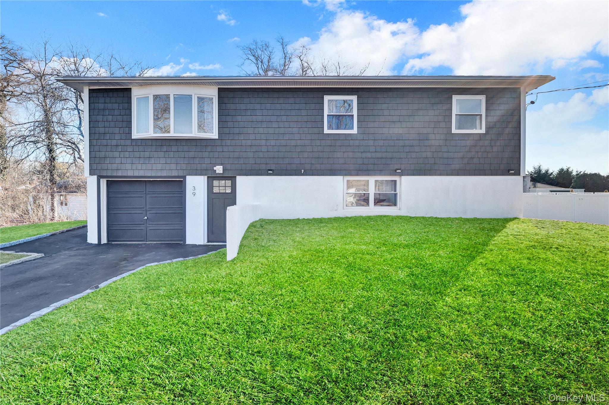 39 Roosevelt Boulevard