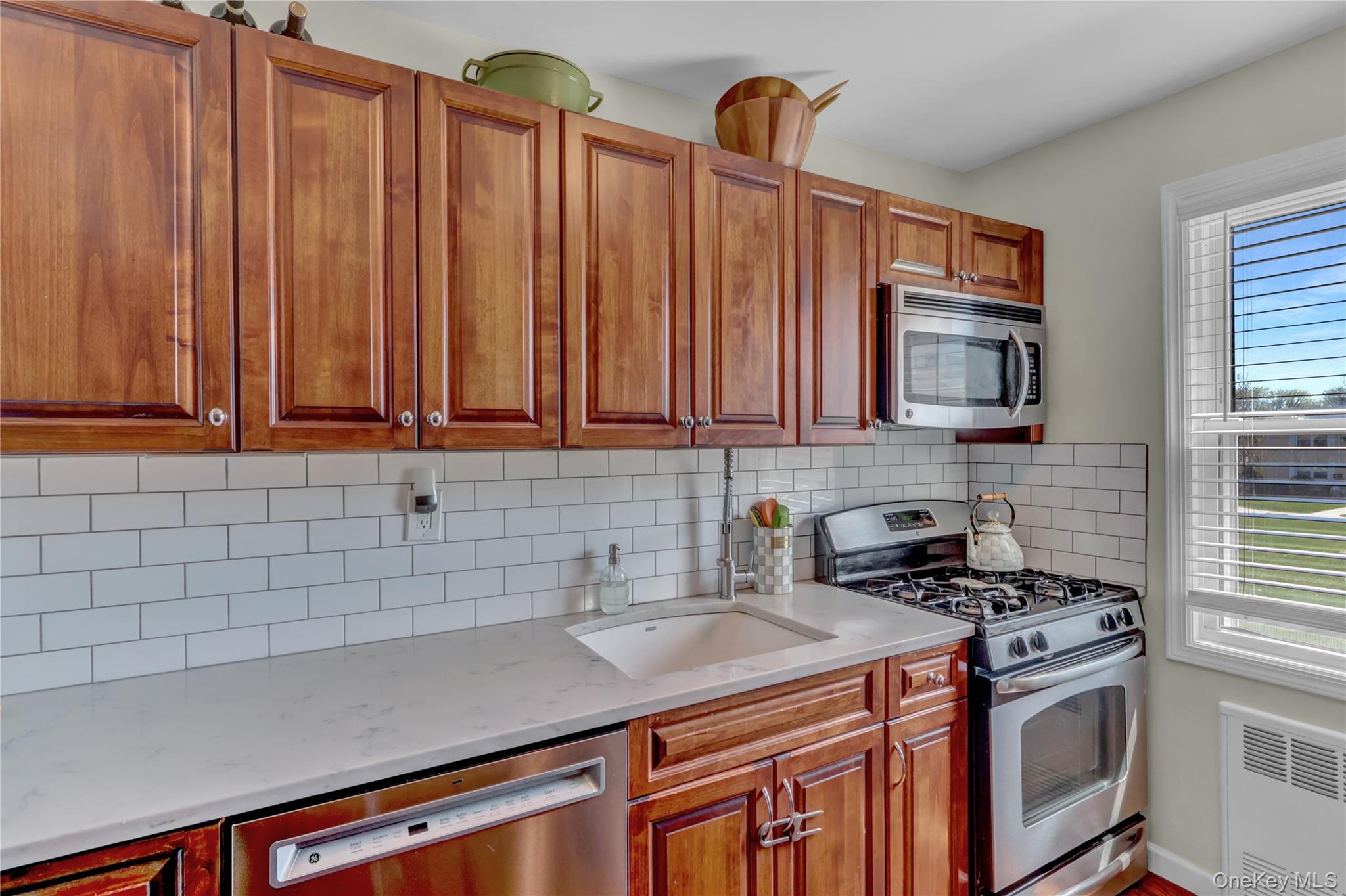 251-21 71st Road Unit: 44A