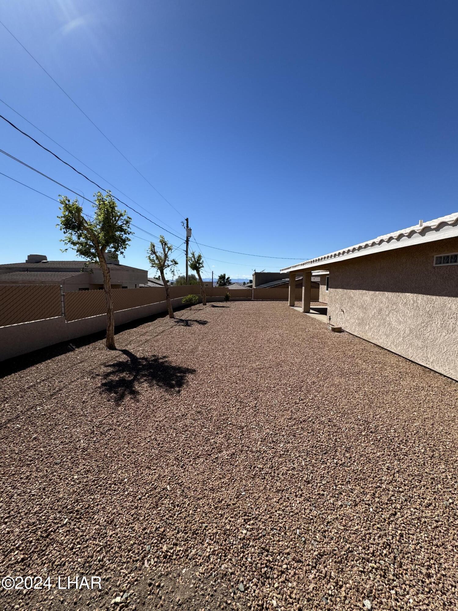 2816 Hidden Valley Dr