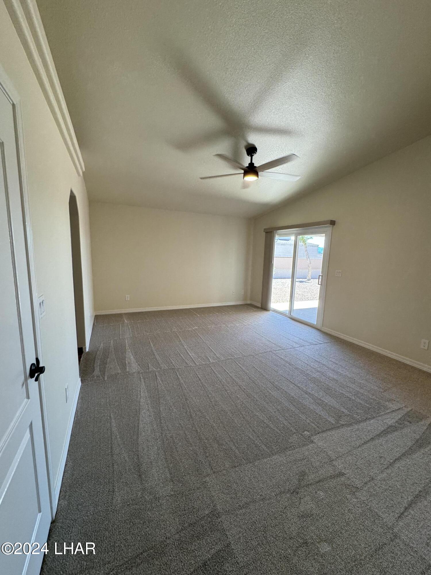 2816 Hidden Valley Dr