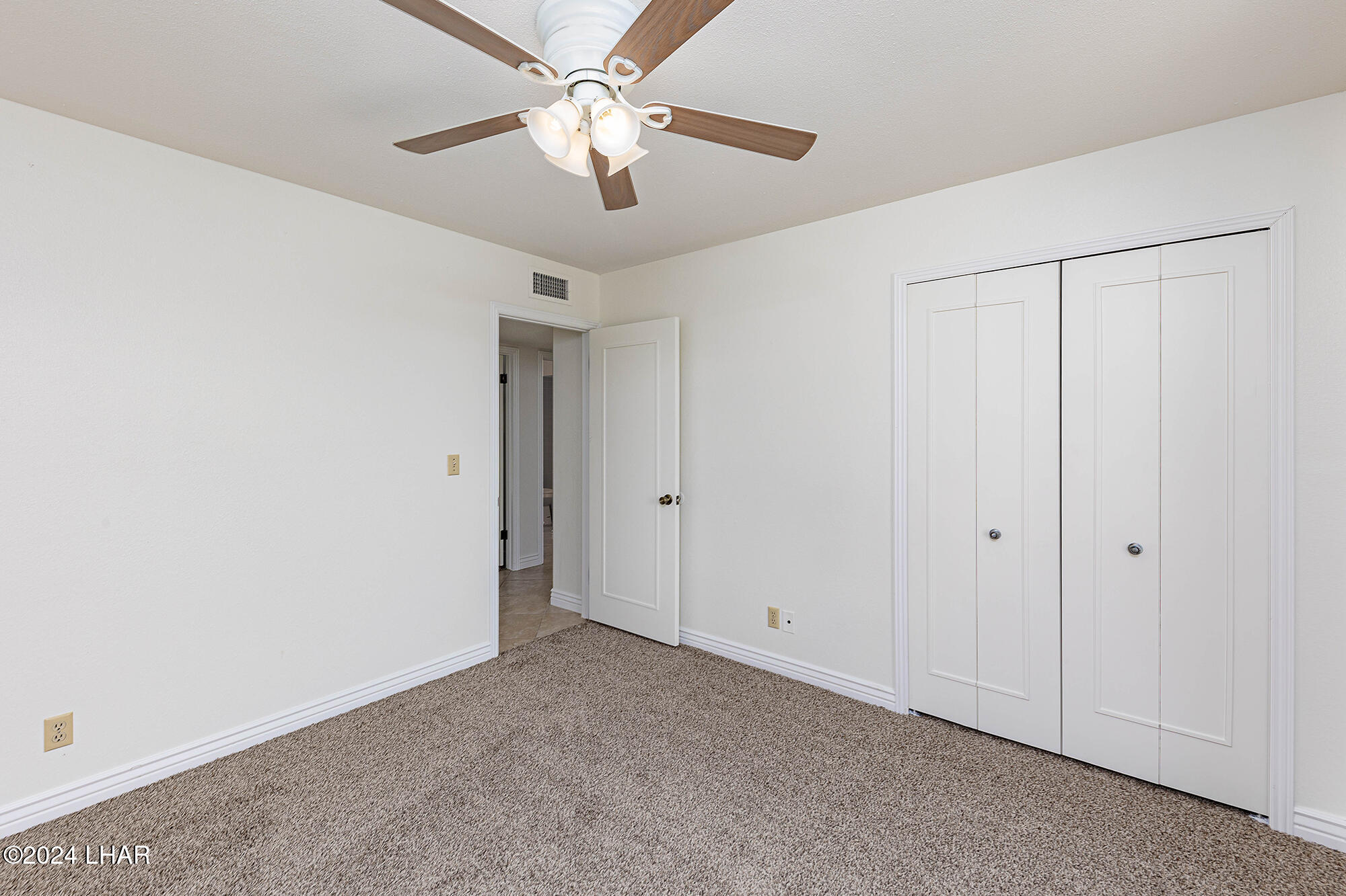 3132 Silversmith Dr