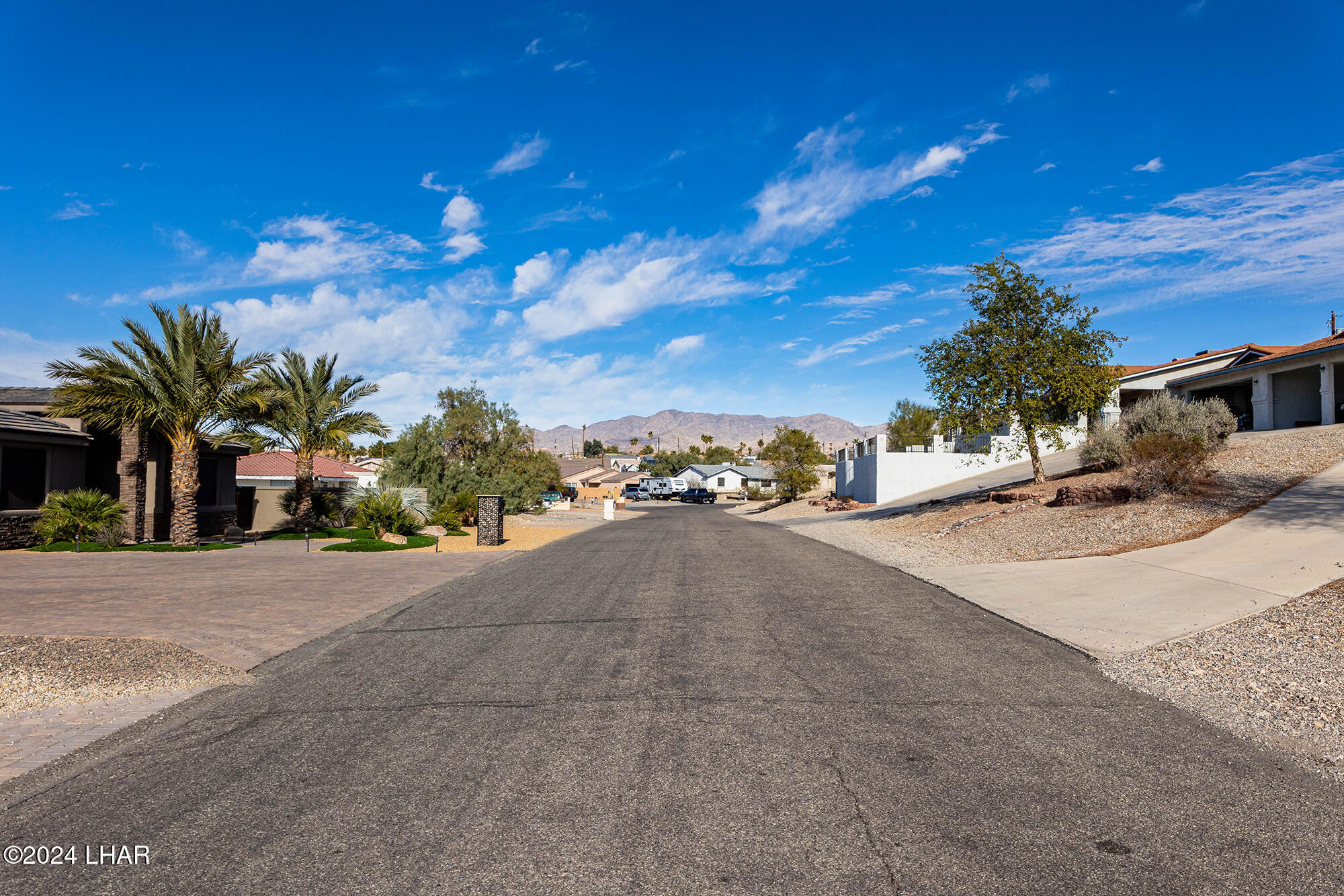 3132 Silversmith Dr