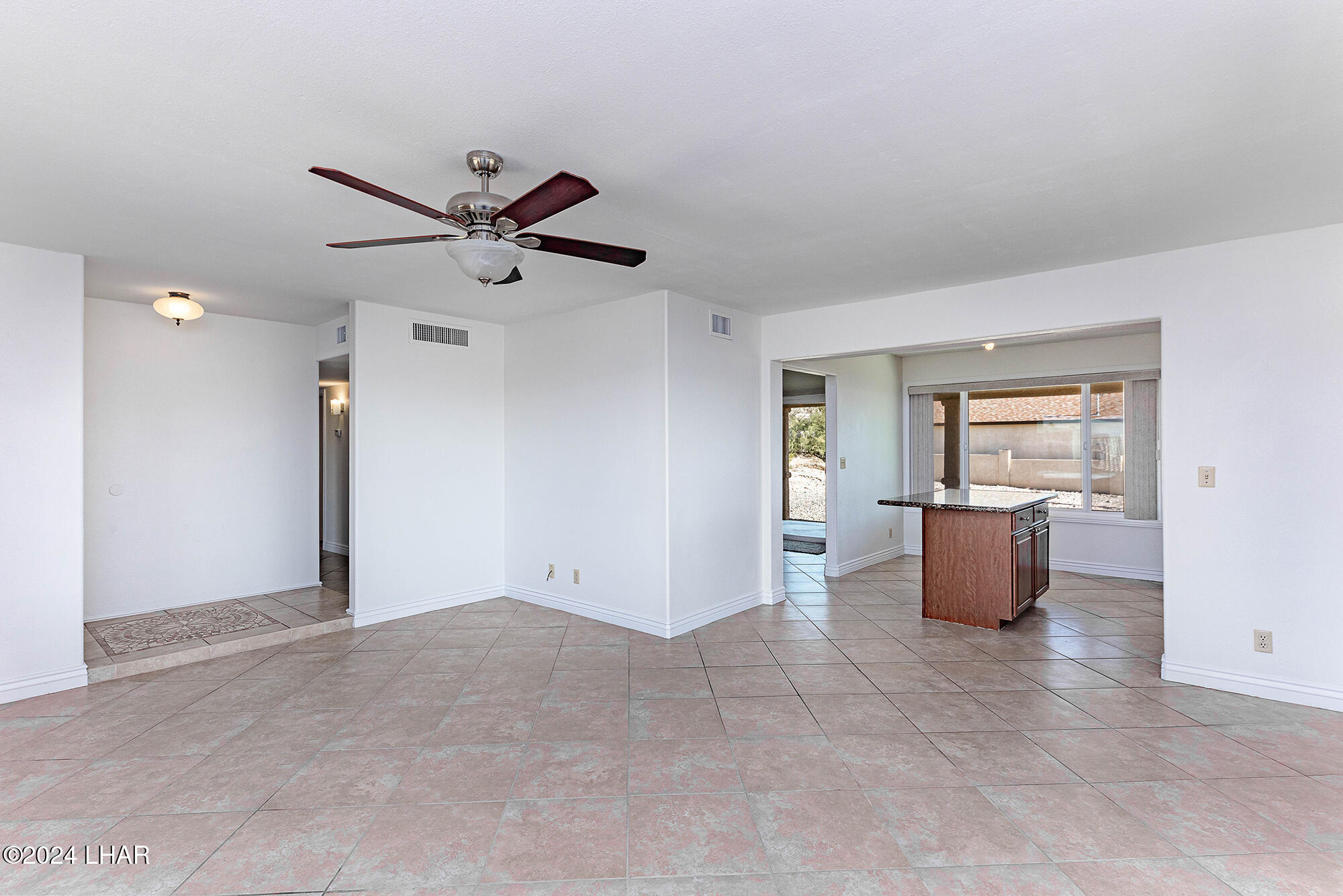 3132 Silversmith Dr