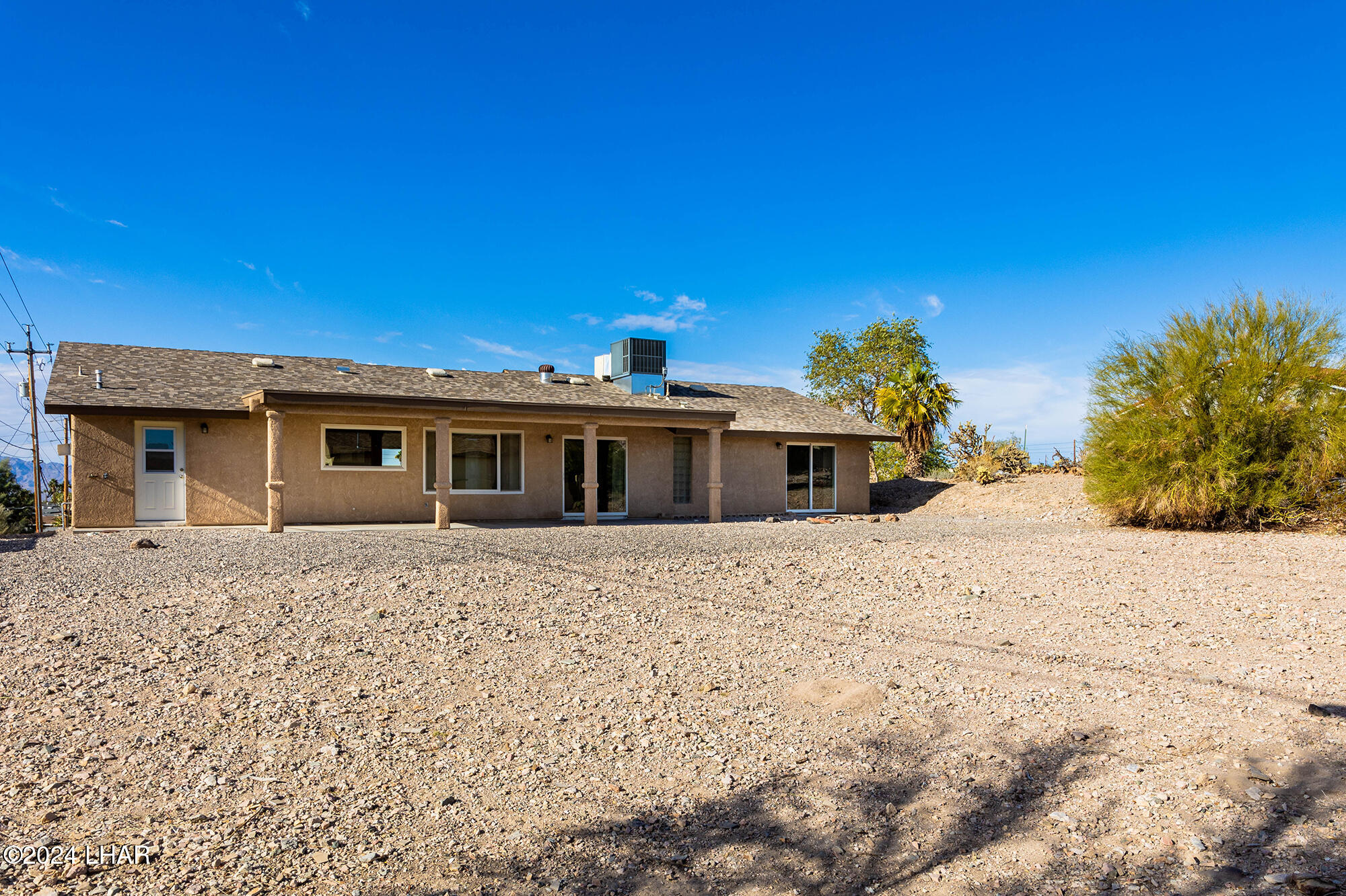3132 Silversmith Dr