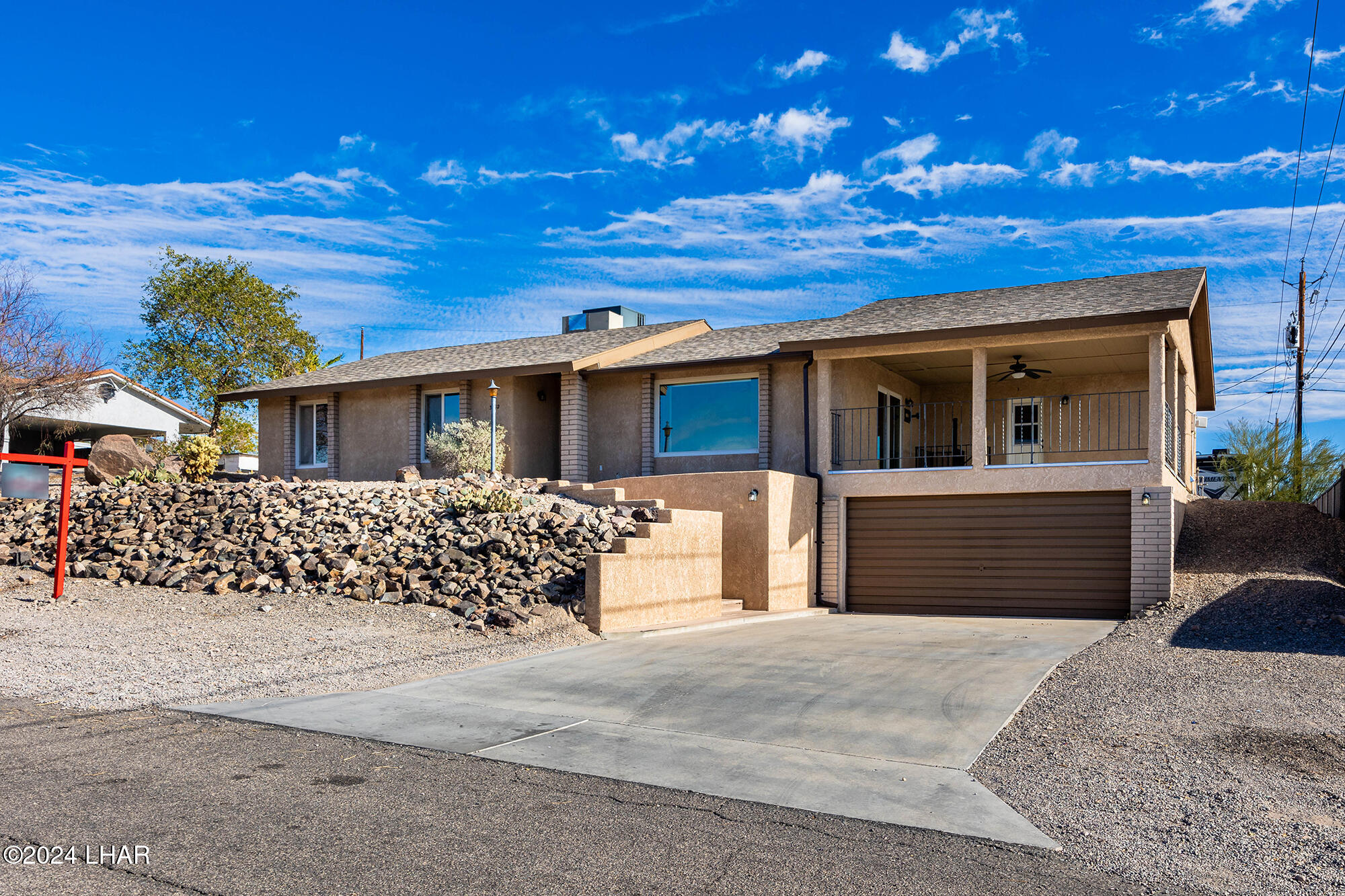 3132 Silversmith Dr
