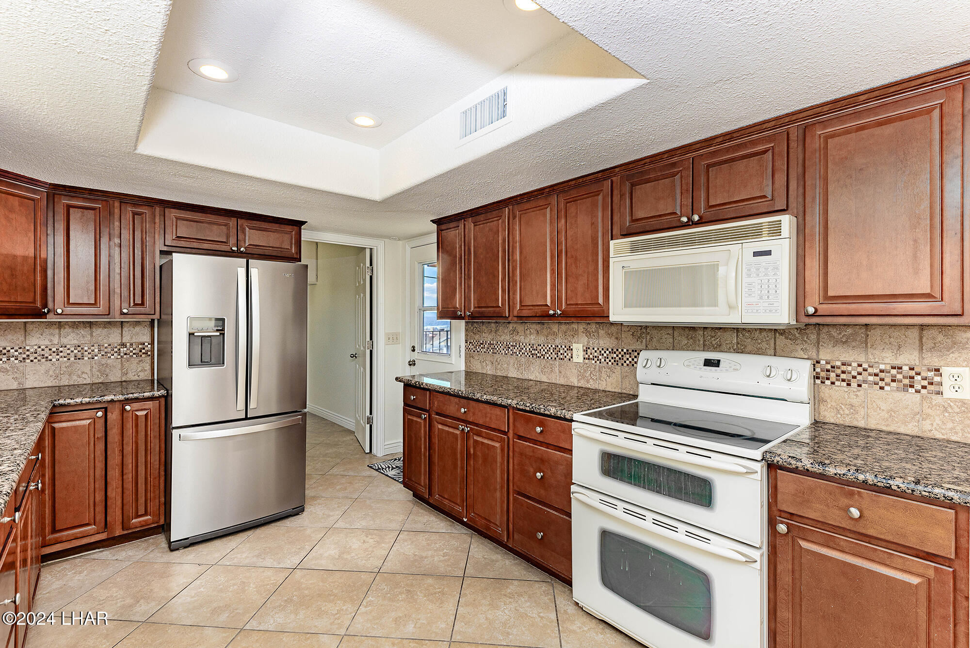 3132 Silversmith Dr
