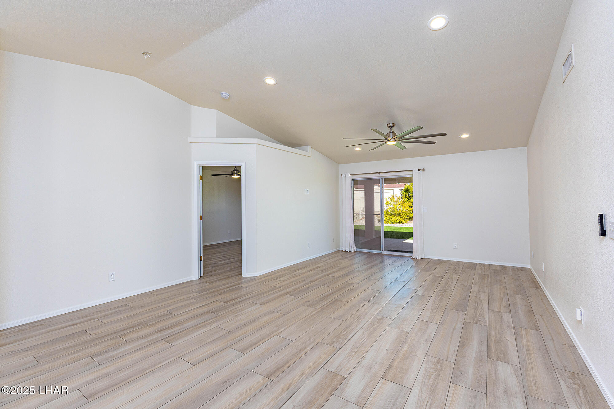 1010 Mcculloch Blvd S