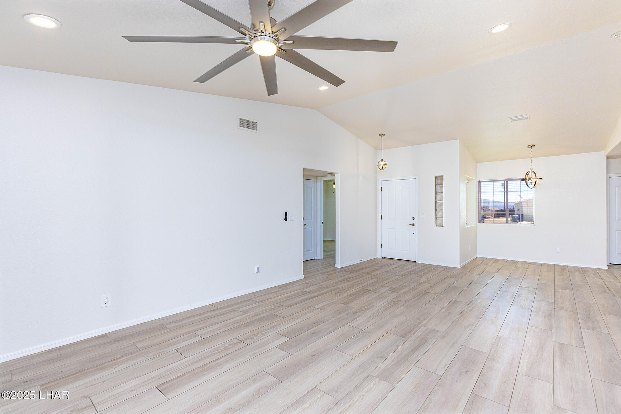 1010 Mcculloch Blvd S