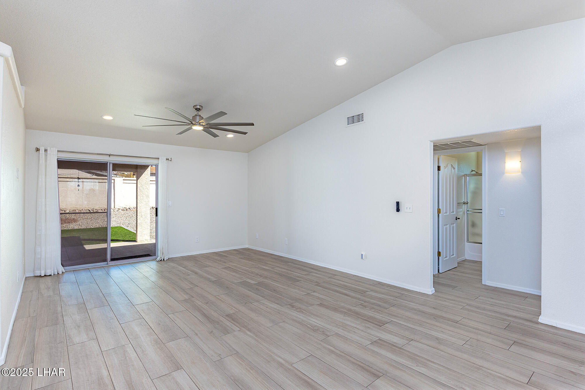 1010 Mcculloch Blvd S