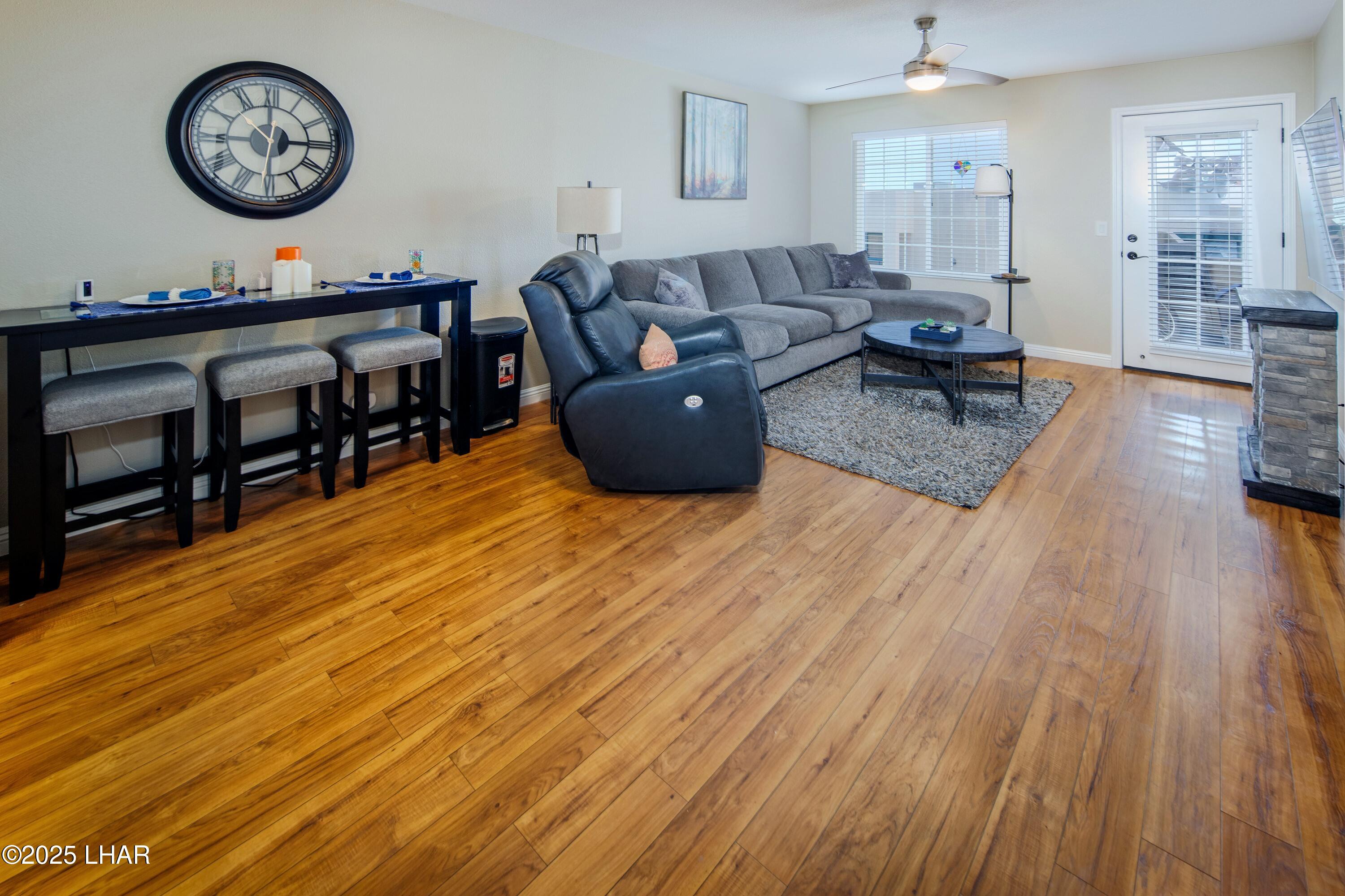 3210 Sweetwater Ave 329