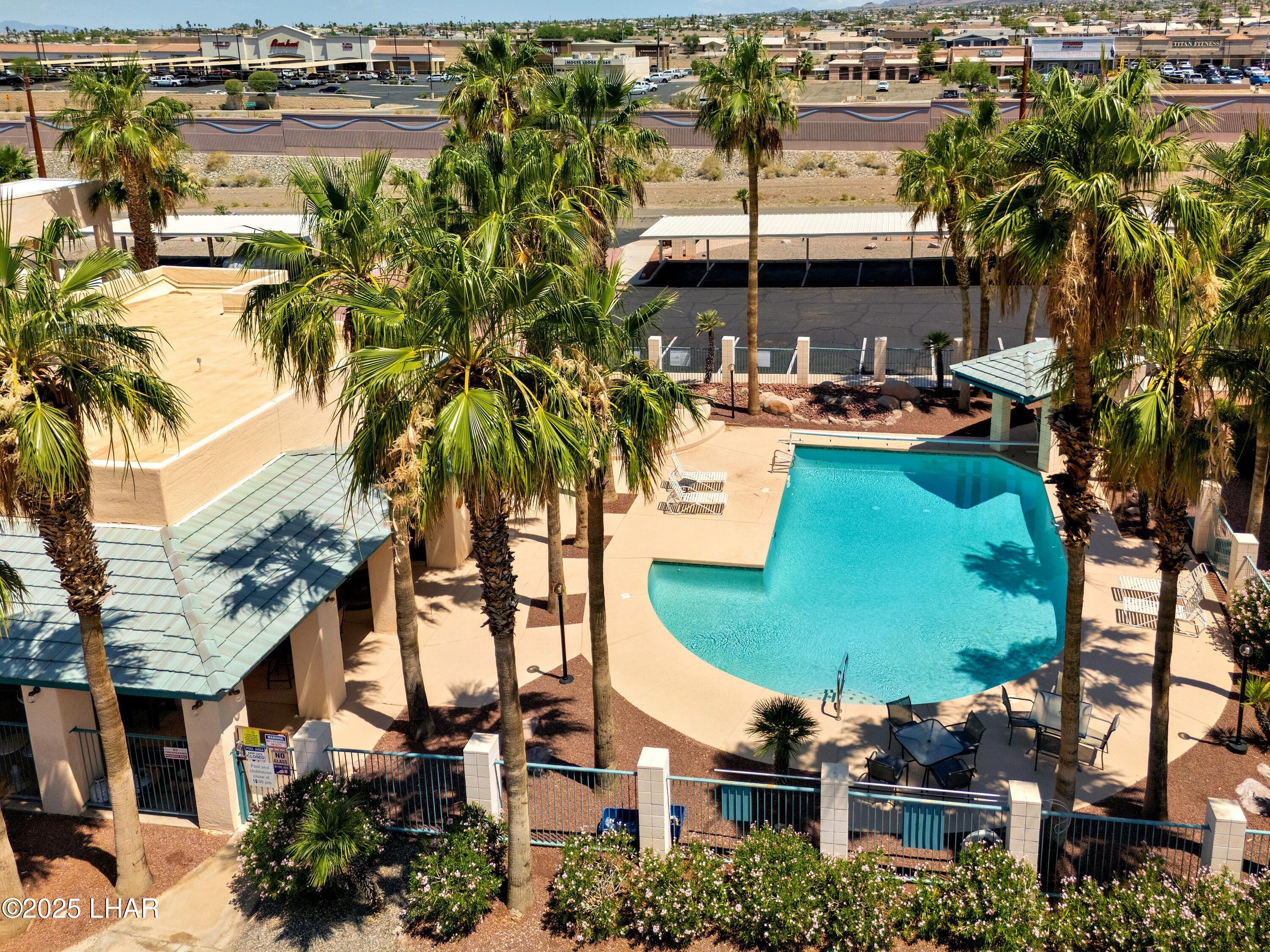 3210 Sweetwater Ave 329