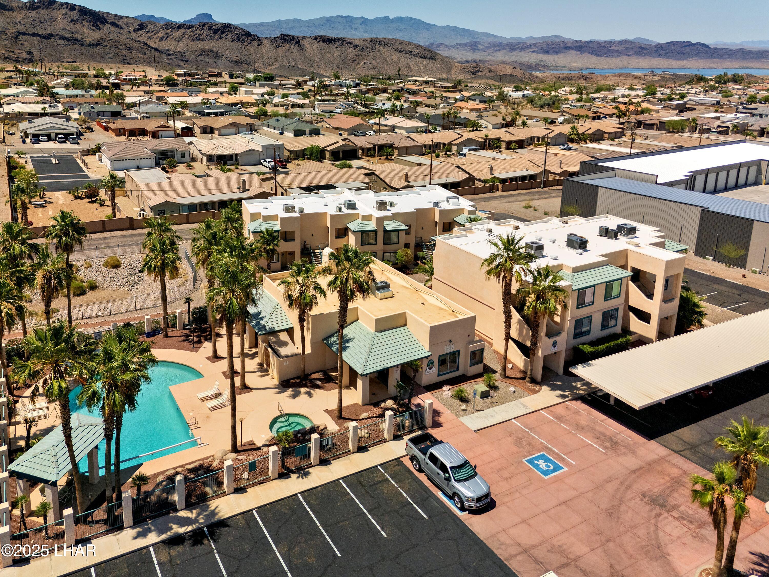 3210 Sweetwater Ave 329