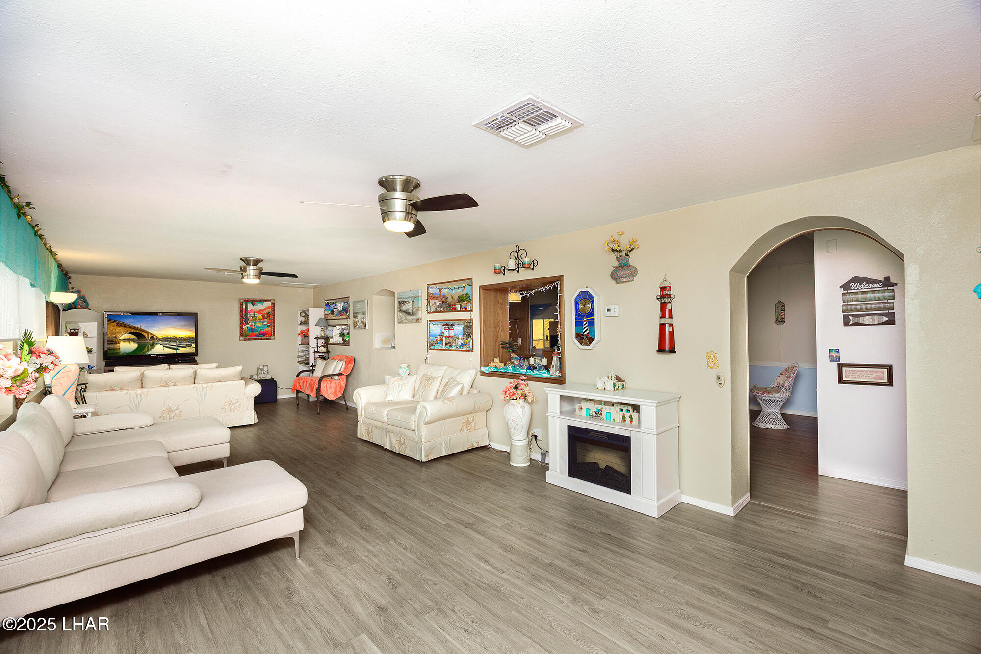 2660 Jody Dr