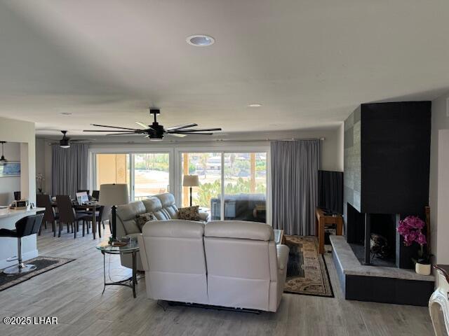 382 Jones Dr