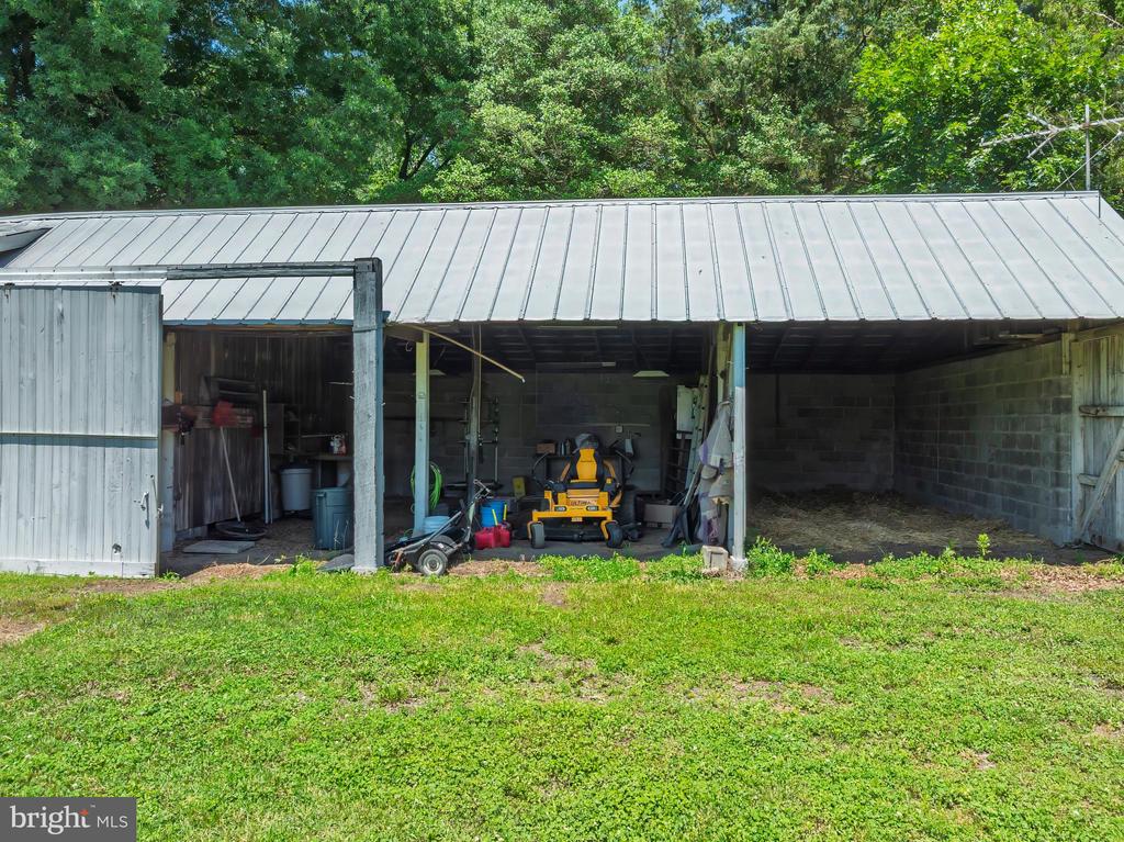 13800 CEDAR LANE