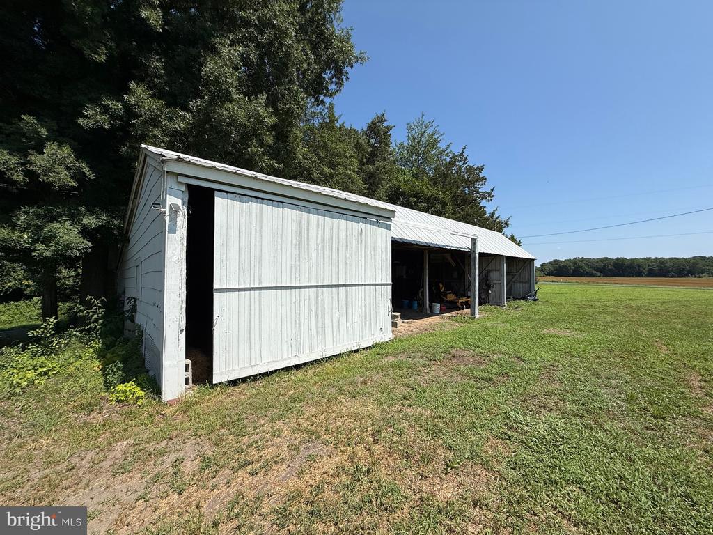 13800 CEDAR LANE
