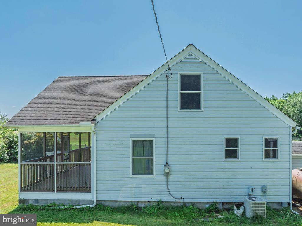 13800 CEDAR LANE