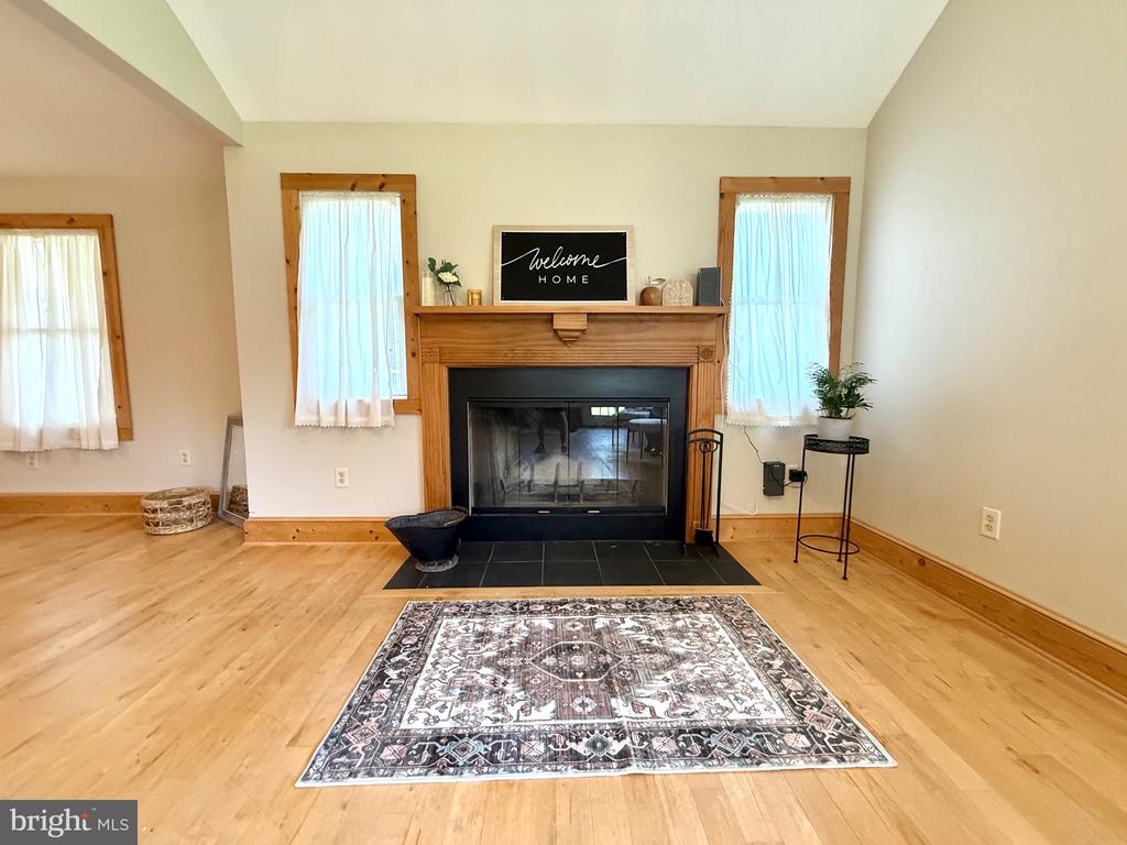 13800 CEDAR LANE