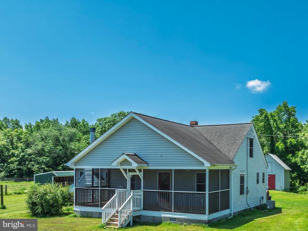 13800 CEDAR LANE