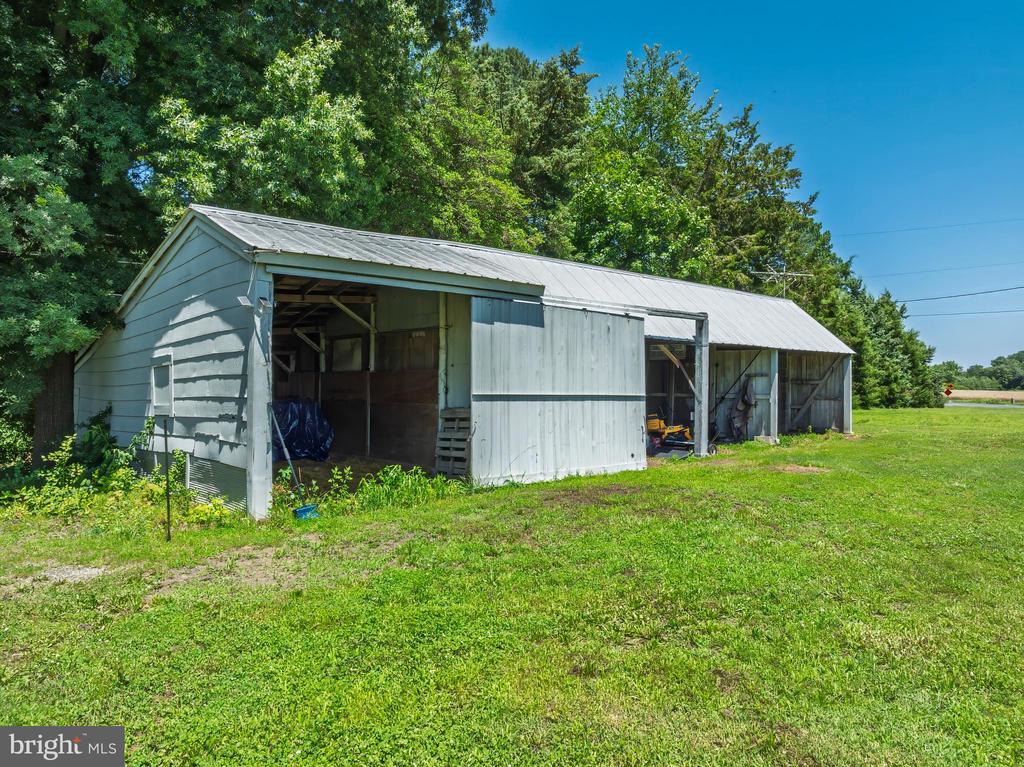 13800 CEDAR LANE