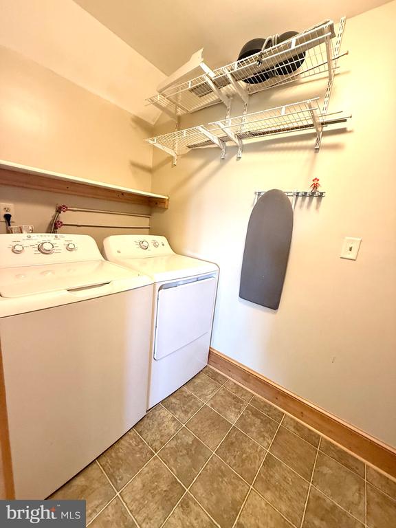 13800 CEDAR LANE
