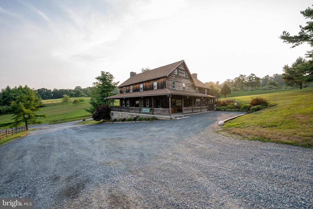 519 GLADHILL RD,ADAMS