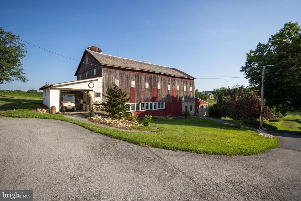 702 OLD WESTMINSTER ROAD