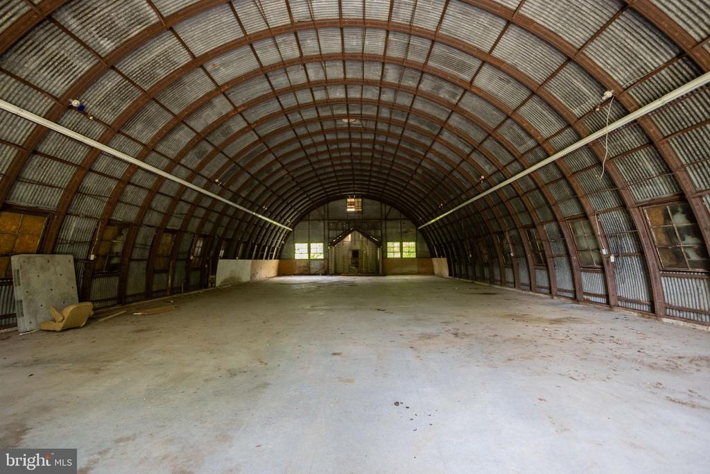 1207 FLOHRS CHURCH ROAD