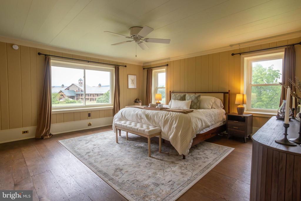 1207 FLOHRS CHURCH ROAD