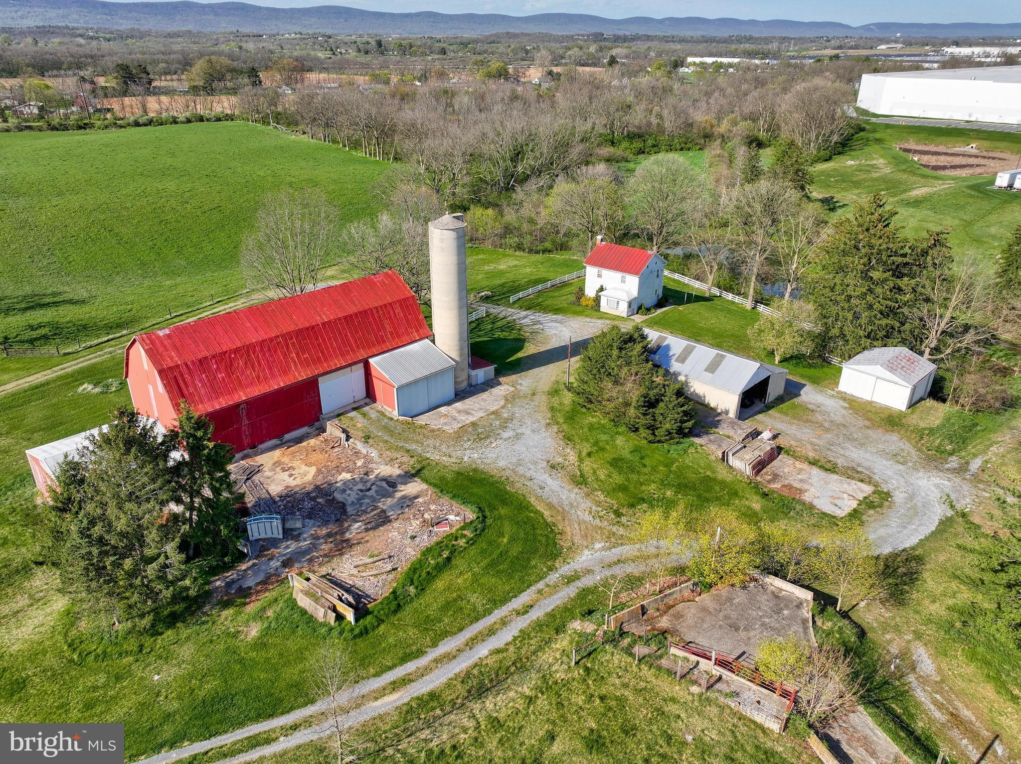 197 BARNSTABLE ROAD