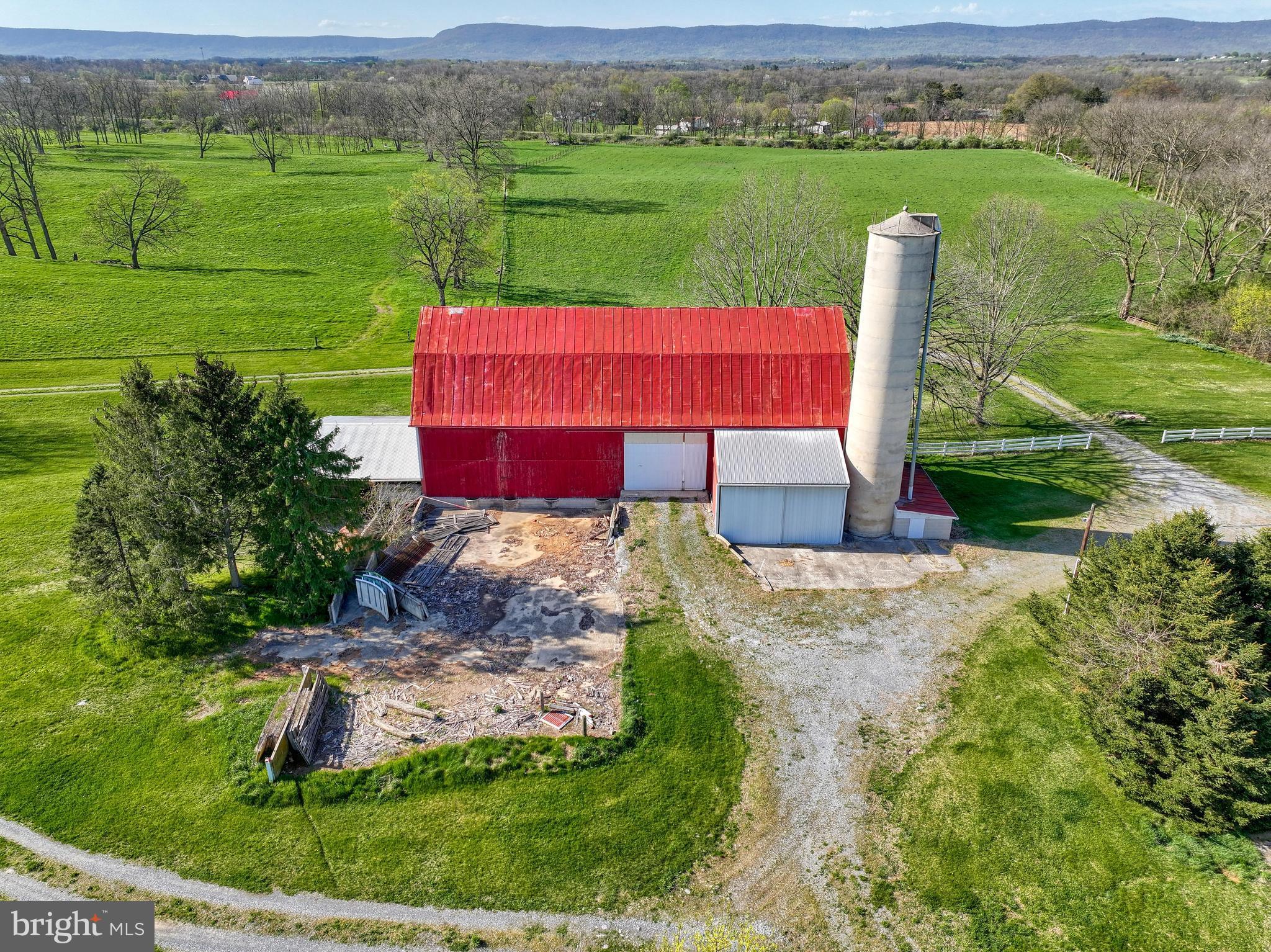 197 BARNSTABLE ROAD