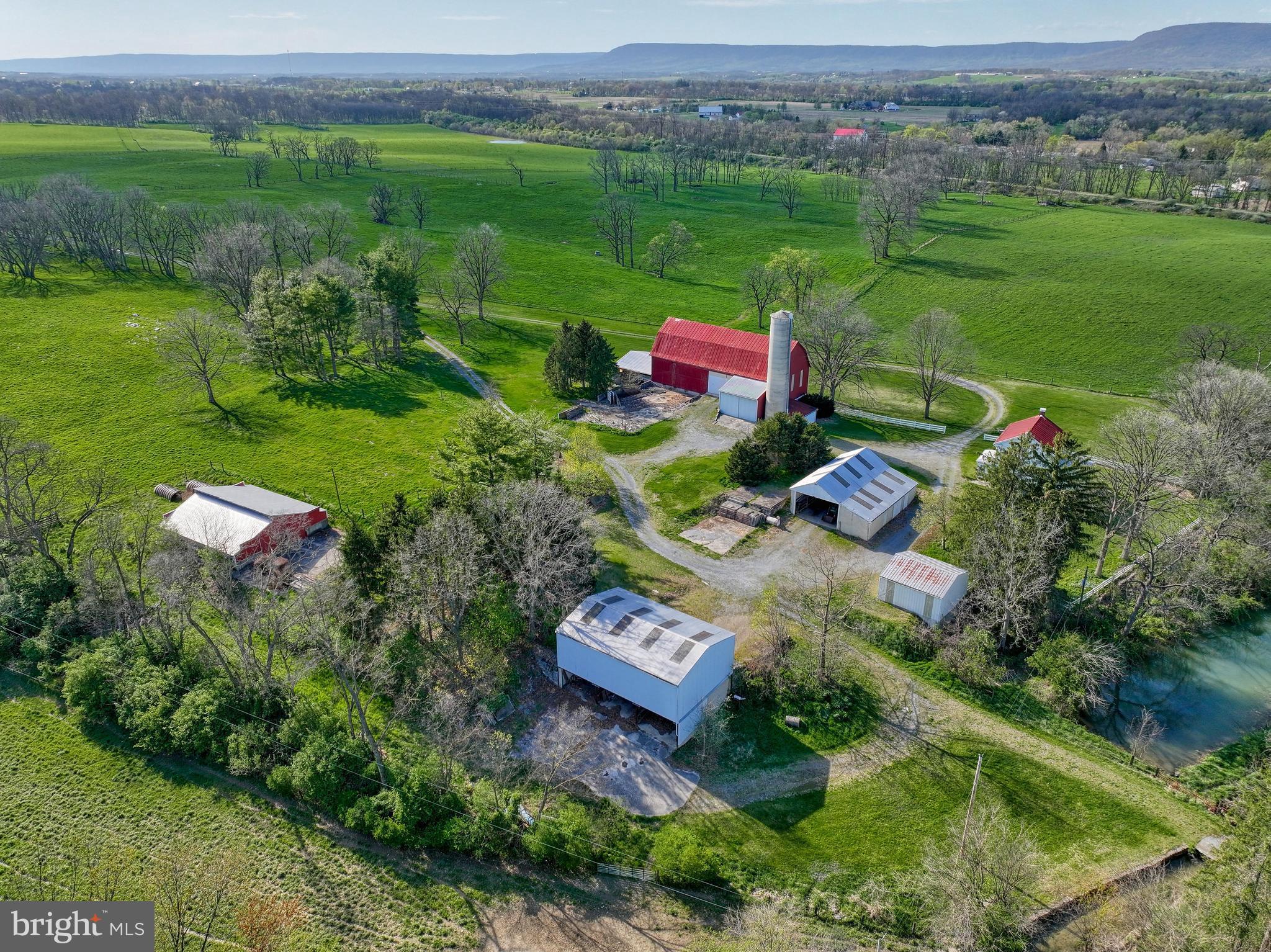 197 BARNSTABLE ROAD