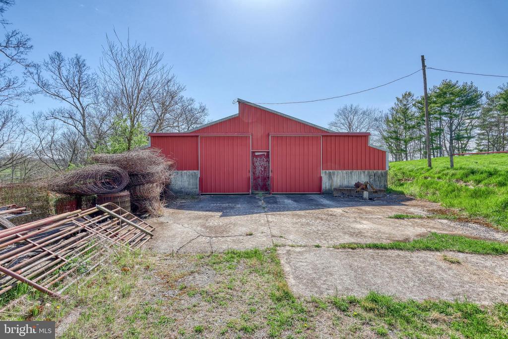 197 BARNSTABLE ROAD