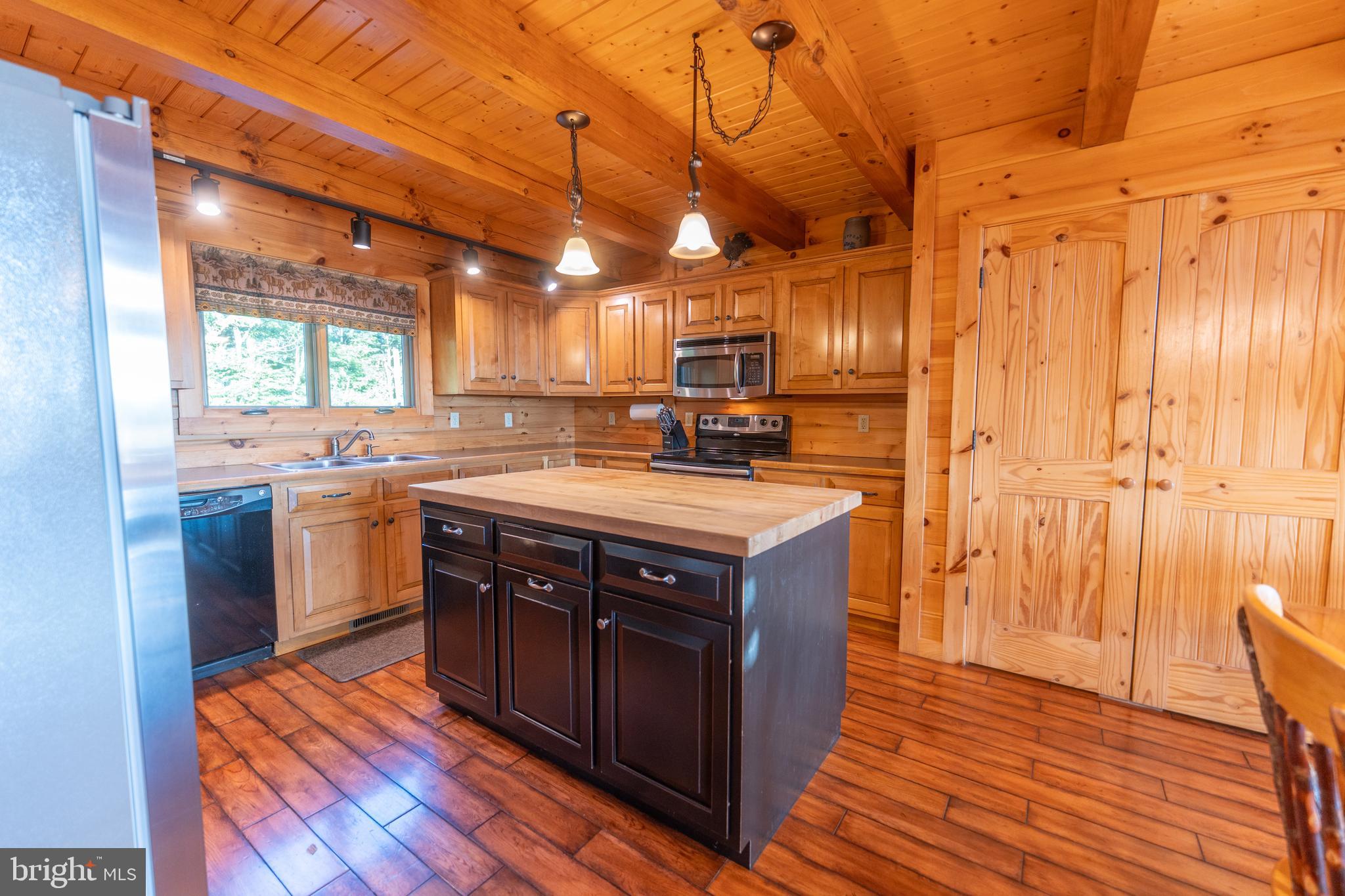 10400 FORT ROBINSON ROAD