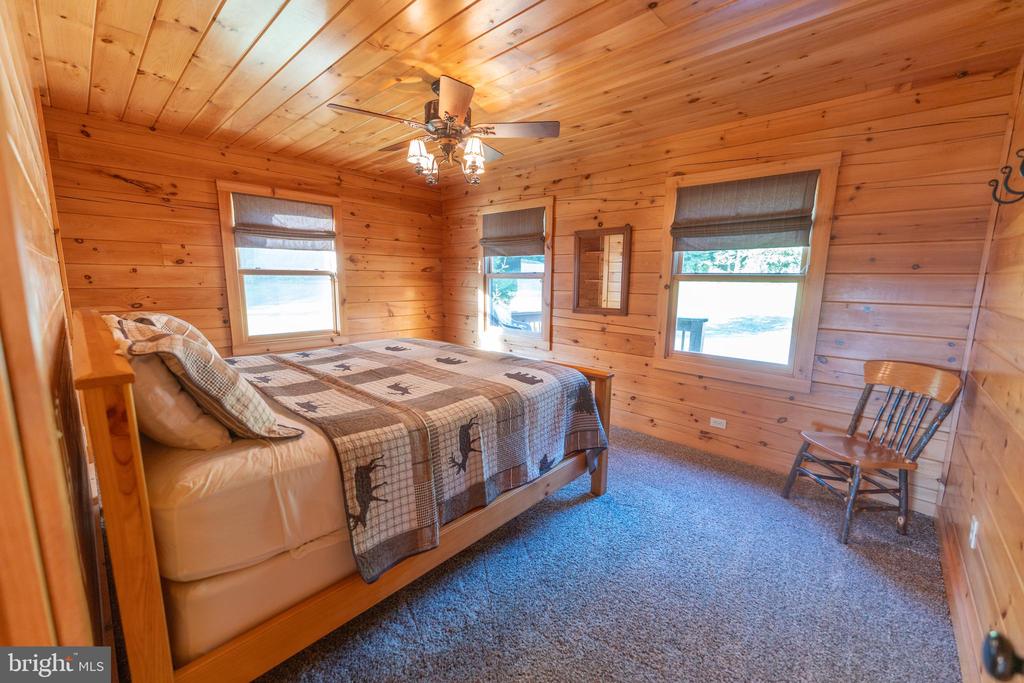 10400 FORT ROBINSON ROAD