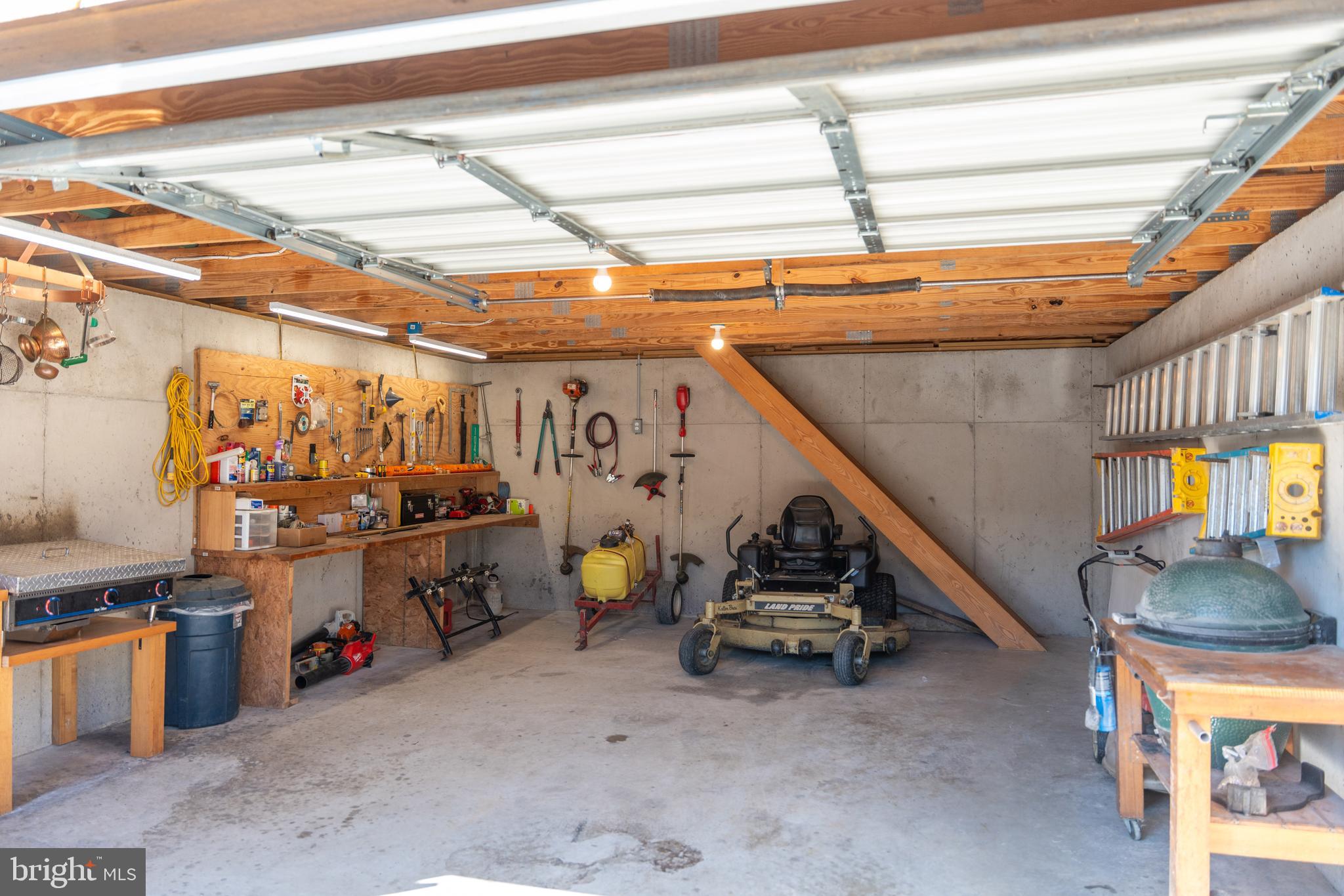 10400 FORT ROBINSON ROAD