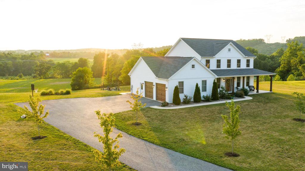 50 BELLA TERRA DRIVE