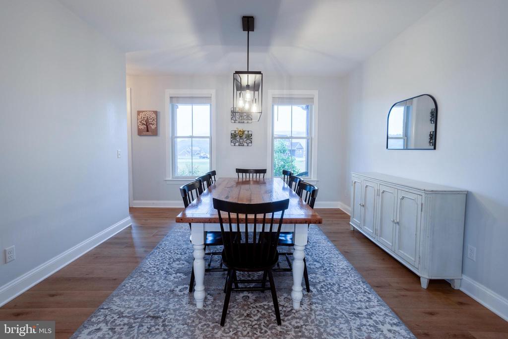 50 BELLA TERRA DRIVE