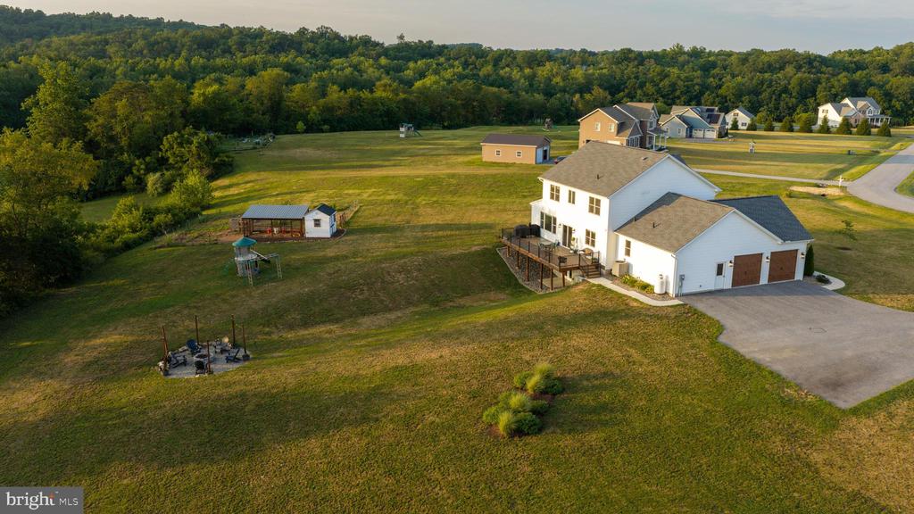 50 BELLA TERRA DRIVE