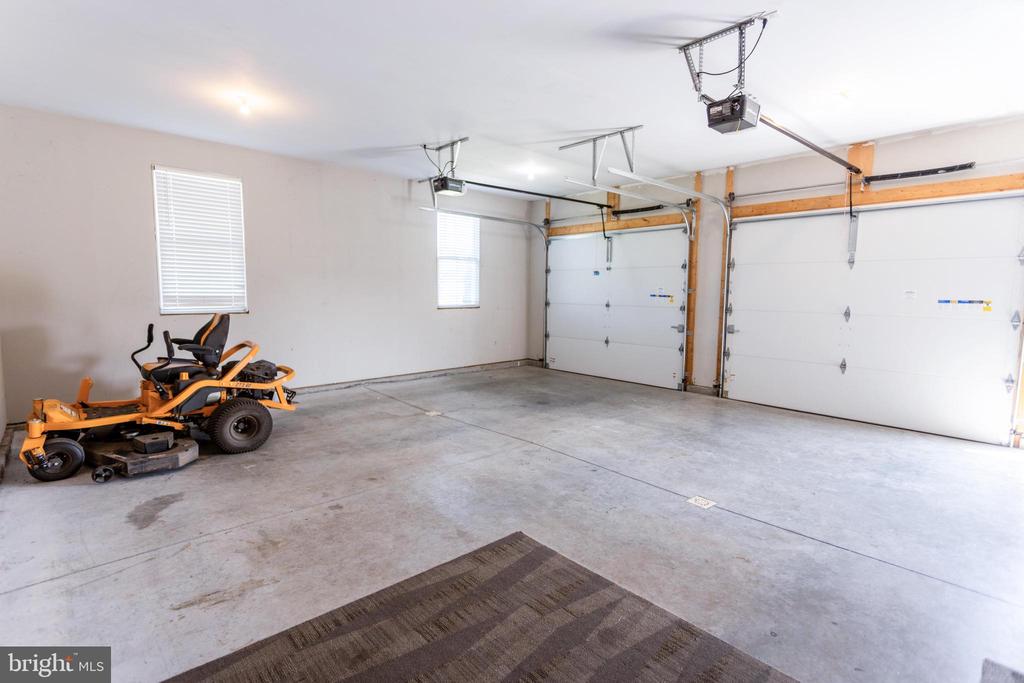 50 BELLA TERRA DRIVE