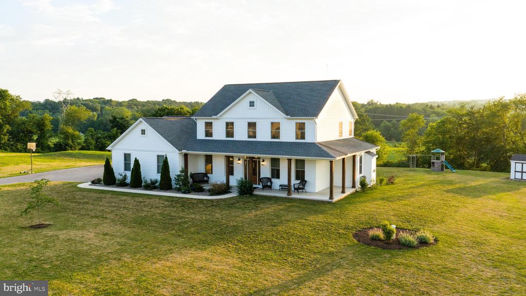50 BELLA TERRA DRIVE