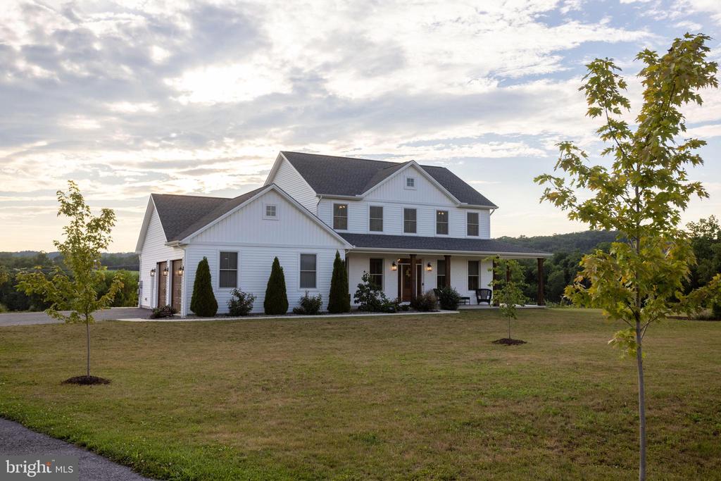 50 BELLA TERRA DRIVE